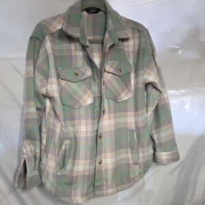 Women's Plaid Button Down Shacket in Green and Cream Sz Med